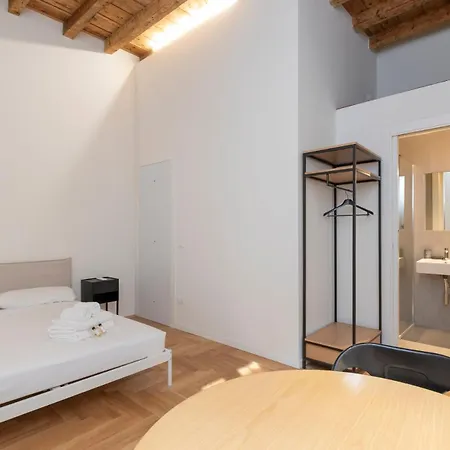 Xenia - In Corso San Gottardo B Appartamento Milano